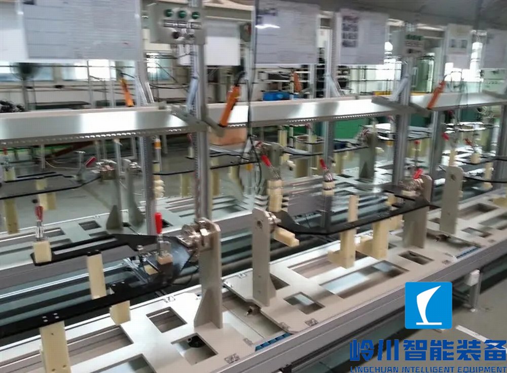 1669178441989845.jpg 汽車儀表臺(tái)2.webp.jpg