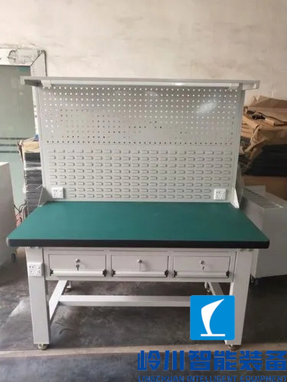 1669258995702334.jpg 工作臺2.webp.jpg