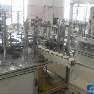 燈具全自動組裝機