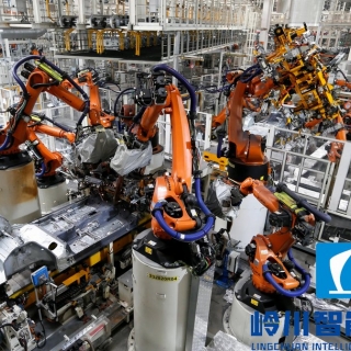 焊接機(jī)器人